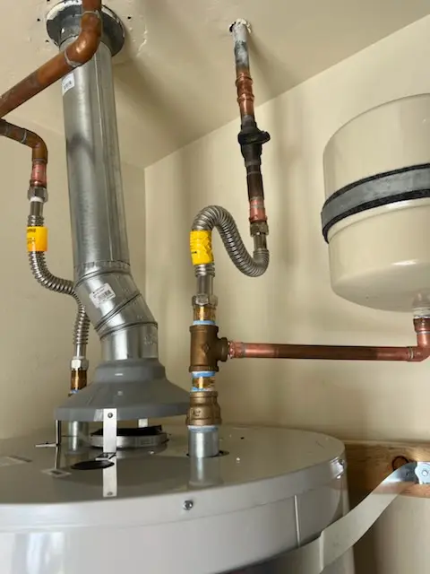 Water heater installation and plumbing repair in Luzerne